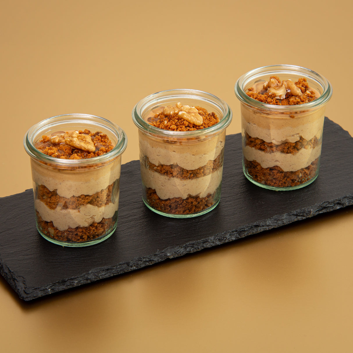Lotus Creme im Glas - Casalot Catering Berlin - Dessert - Orientalisches Business Catering, Partyservice