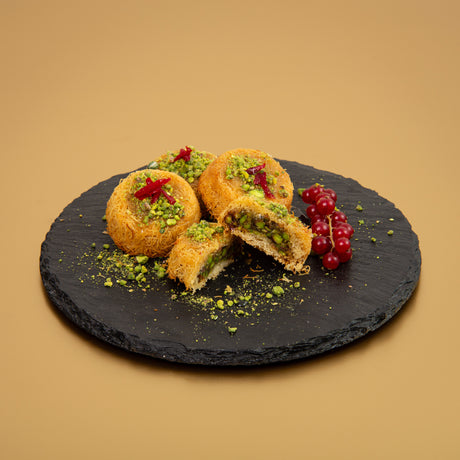 Knafeh Bi Fustuk - Casalot Catering Berlin - Dessert - Orientalisches Business Catering, Partyservice