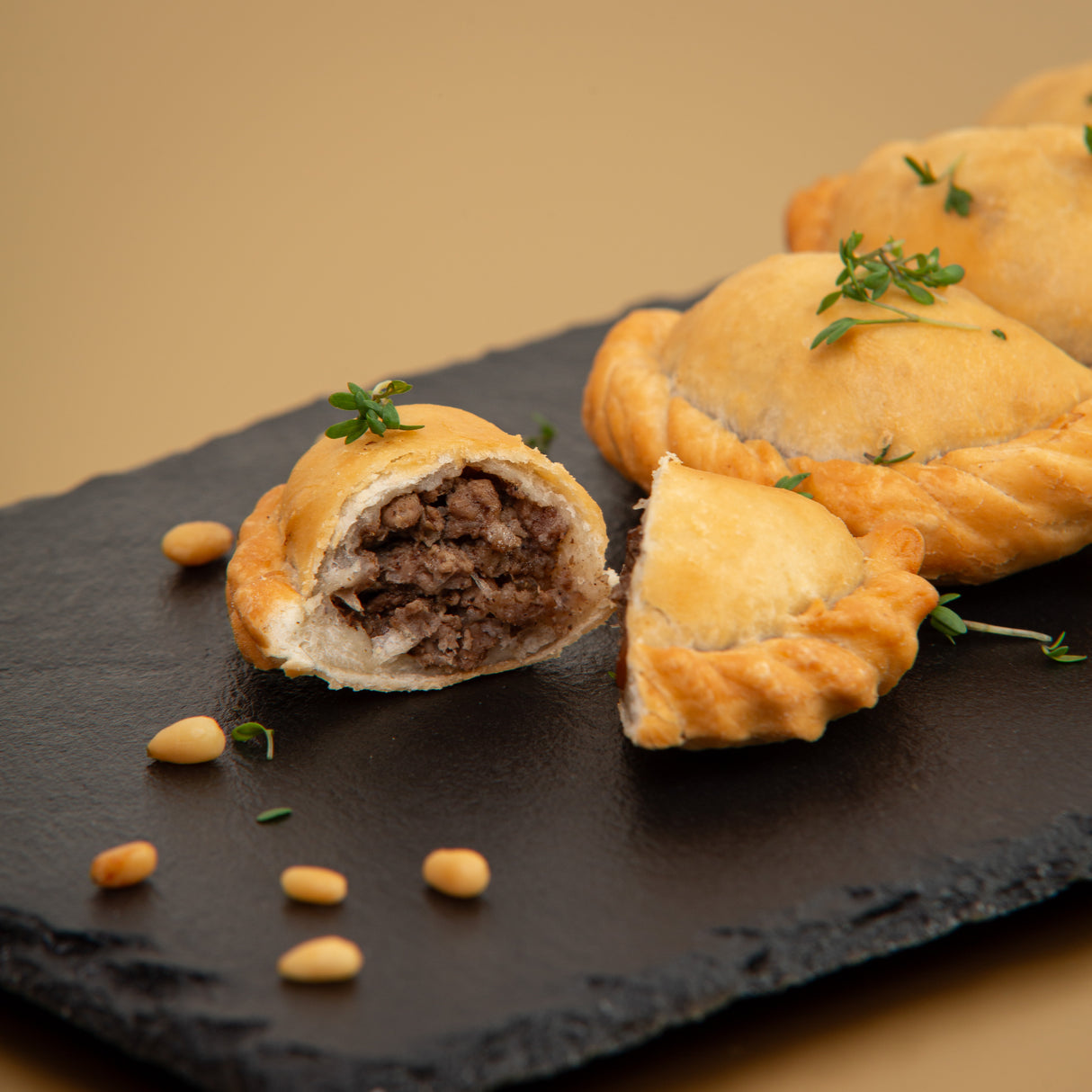 Sambusik Bi Lahem - Casalot Catering Berlin - Fingerfood - Orientalisches Business Catering, Partyservice