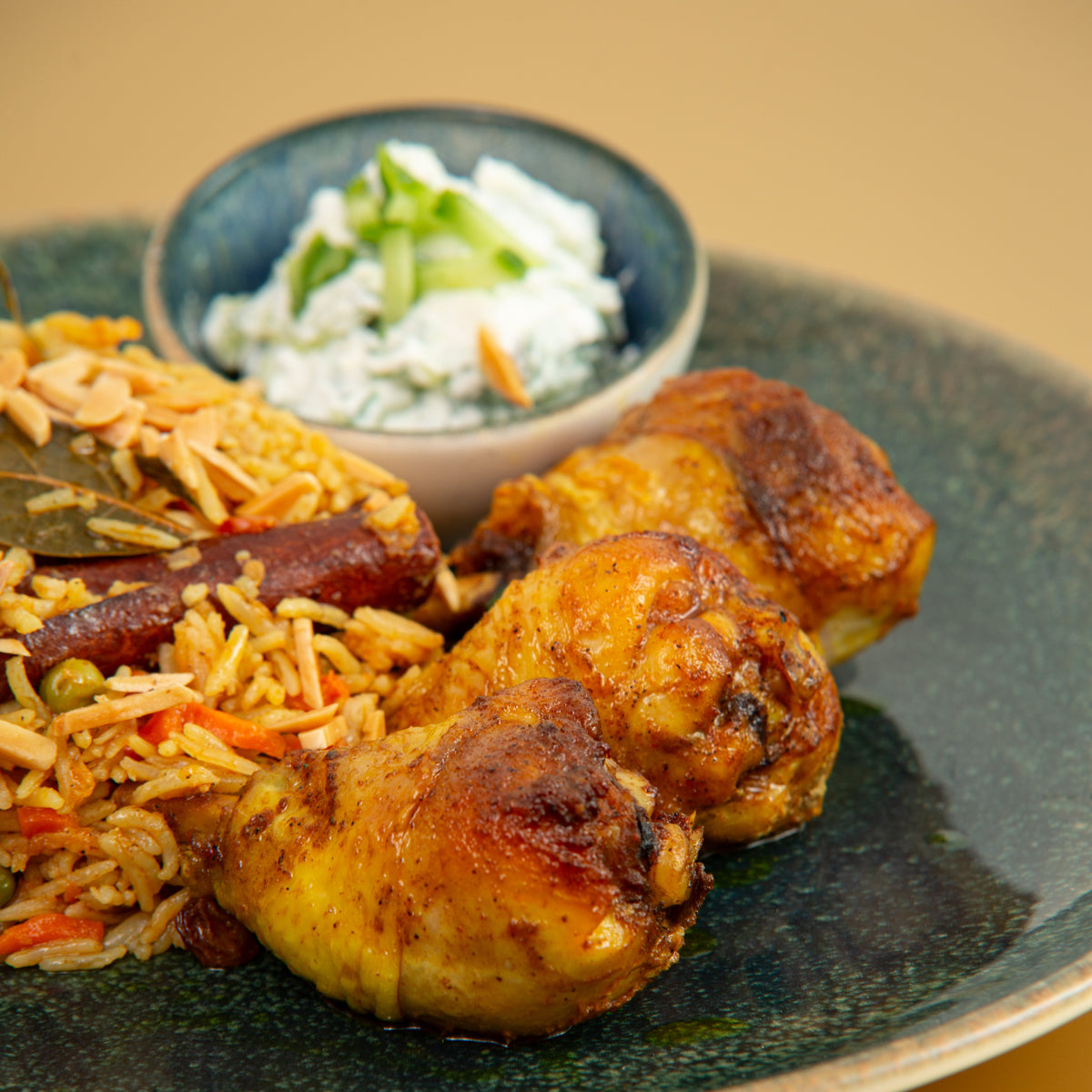 Kabseh Dajaj Dababis - Casalot Catering Berlin - Hauptgericht - Orientalisches Business Catering, Partyservice