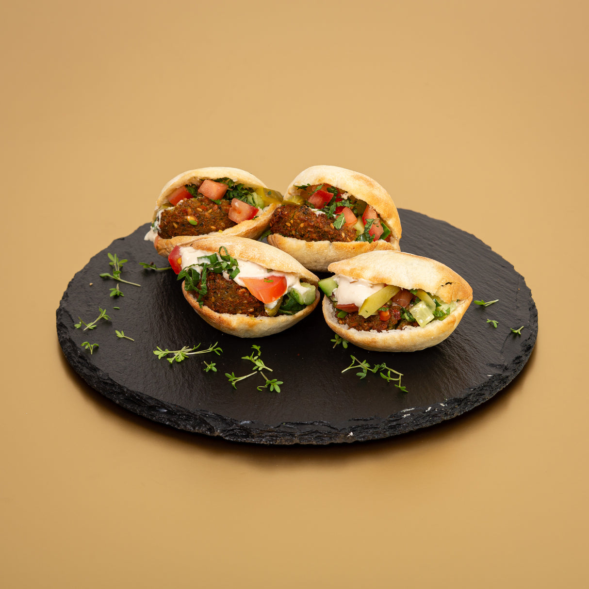 Falafel im Mini-Brot - Casalot Catering Berlin - Fingerfood - Orientalisches Business Catering, Partyservice